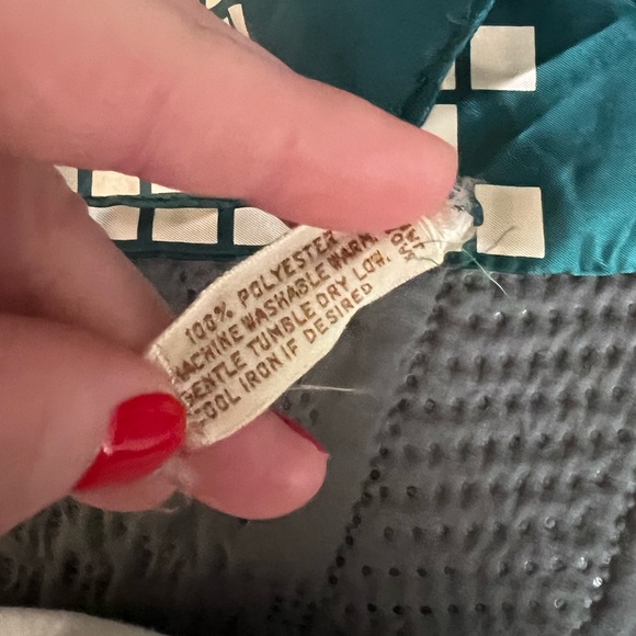 100% polyester green/teal scarf - Picture 3 of 6